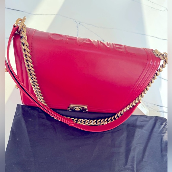 TRADE!! Reserved!! CHANEL BAG. EUC - Picture 13 of 13